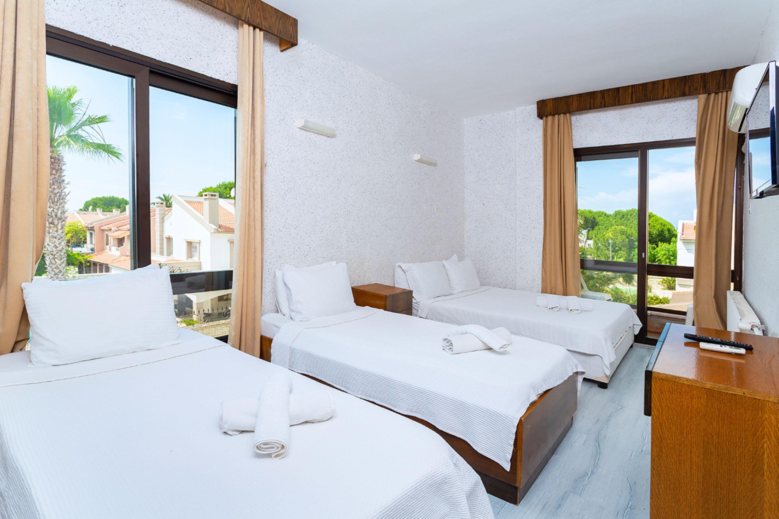 Kabasakal Otel Cesme Bagian luar foto