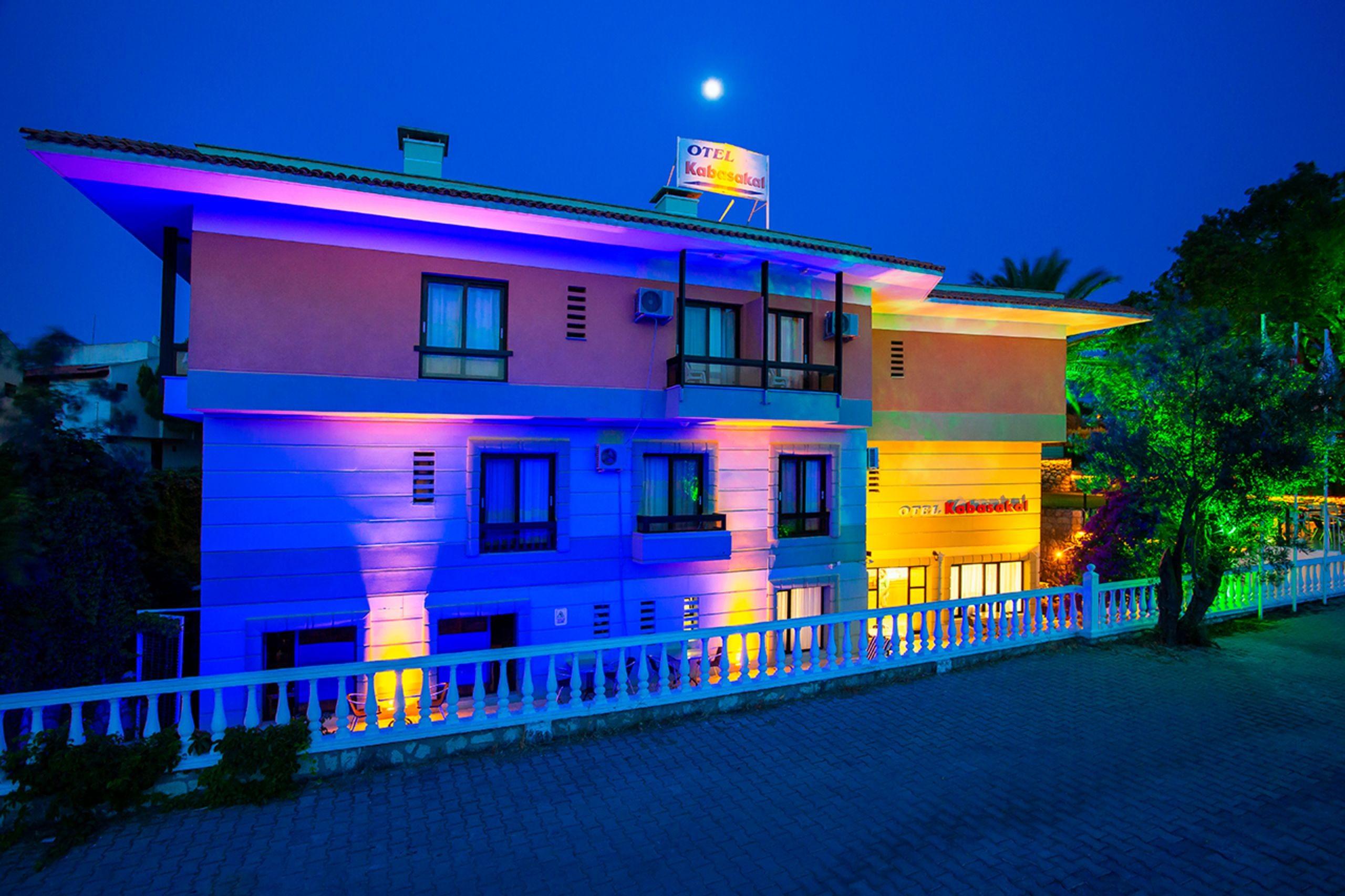 Kabasakal Otel Cesme Bagian luar foto