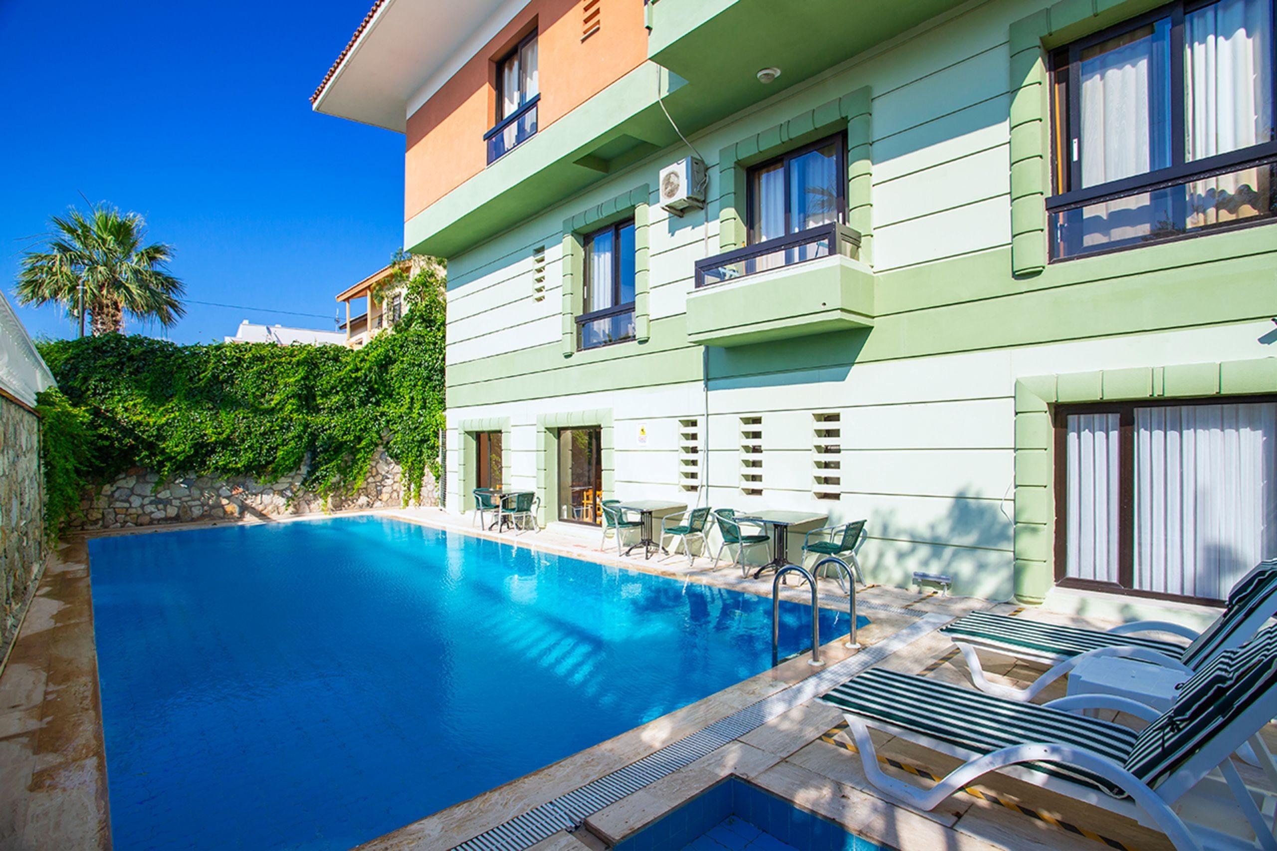 Kabasakal Otel Cesme Bagian luar foto