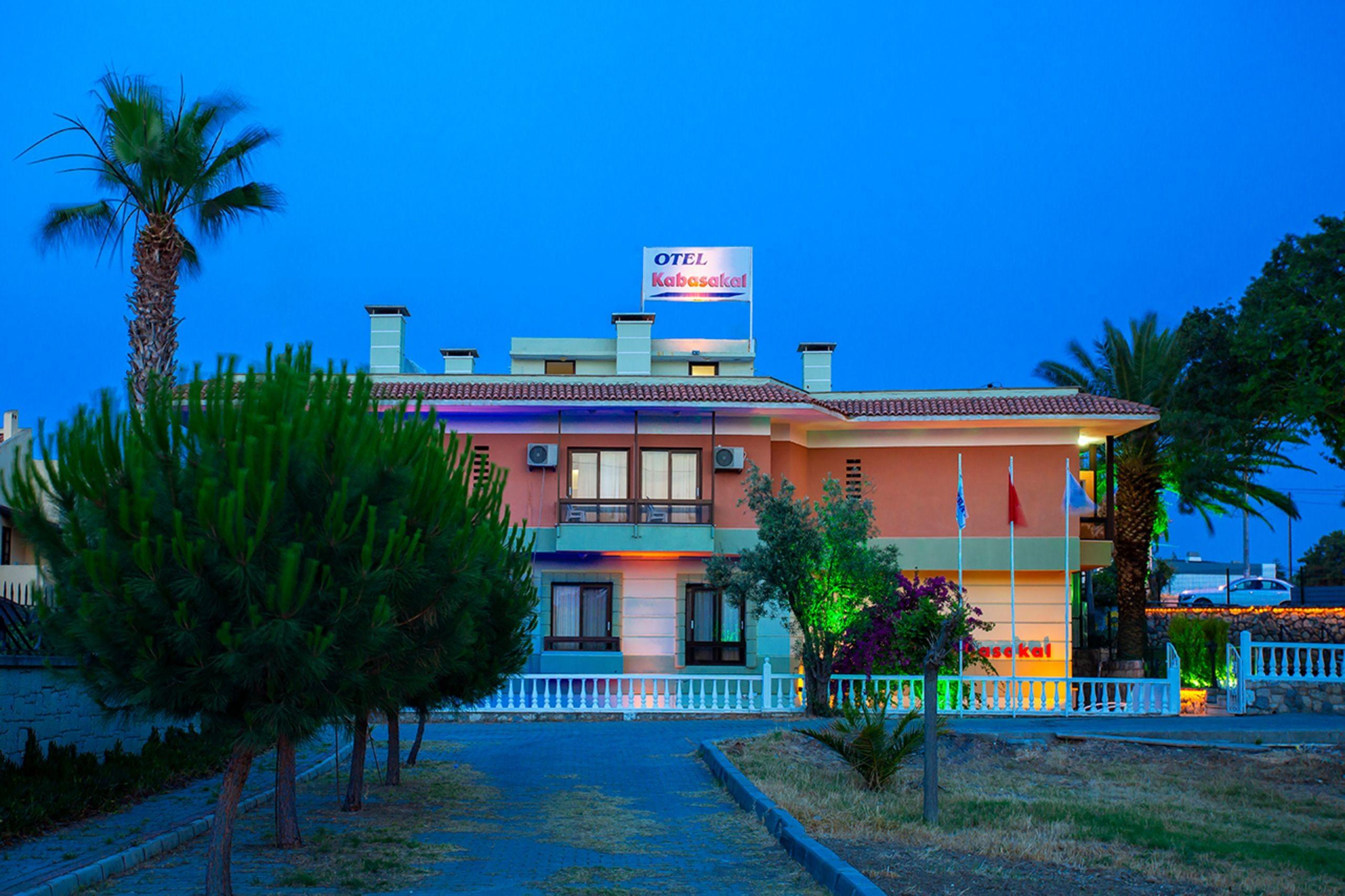 Kabasakal Otel Cesme Bagian luar foto