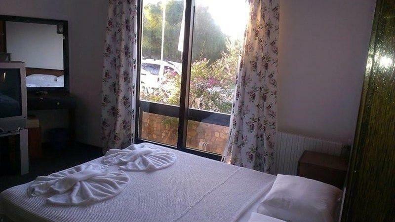 Kabasakal Otel Cesme Bagian luar foto