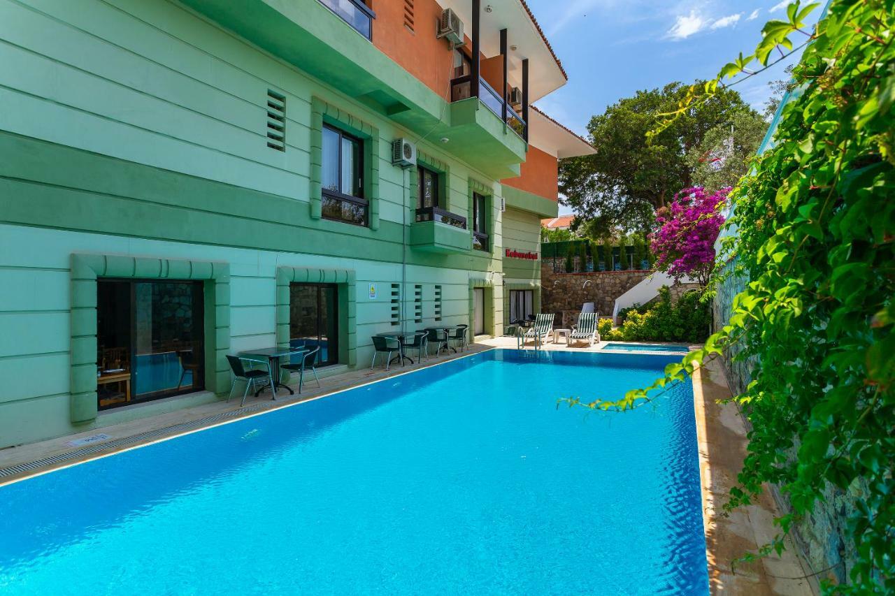 Kabasakal Otel Cesme Bagian luar foto