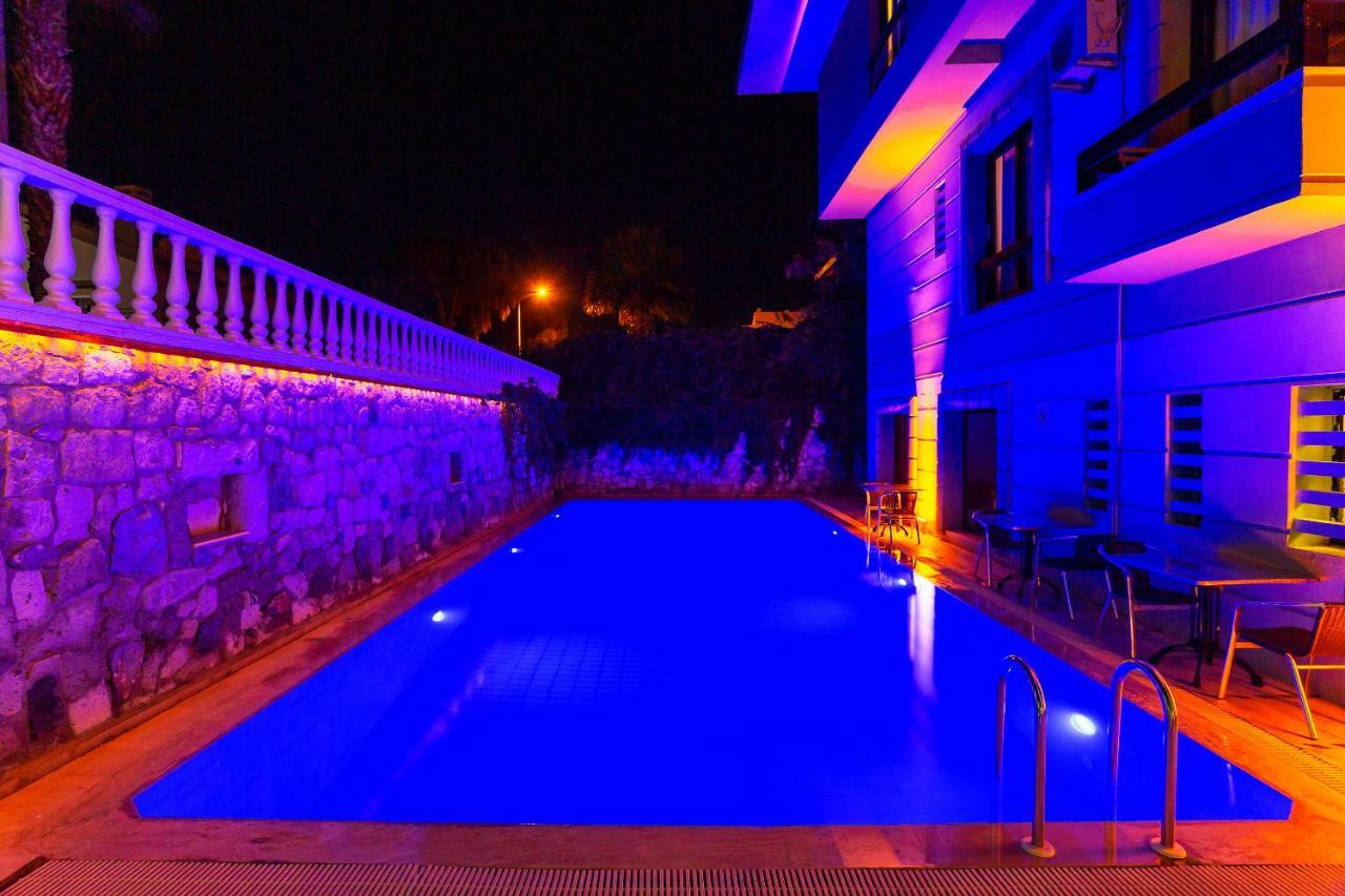 Kabasakal Otel Cesme Bagian luar foto