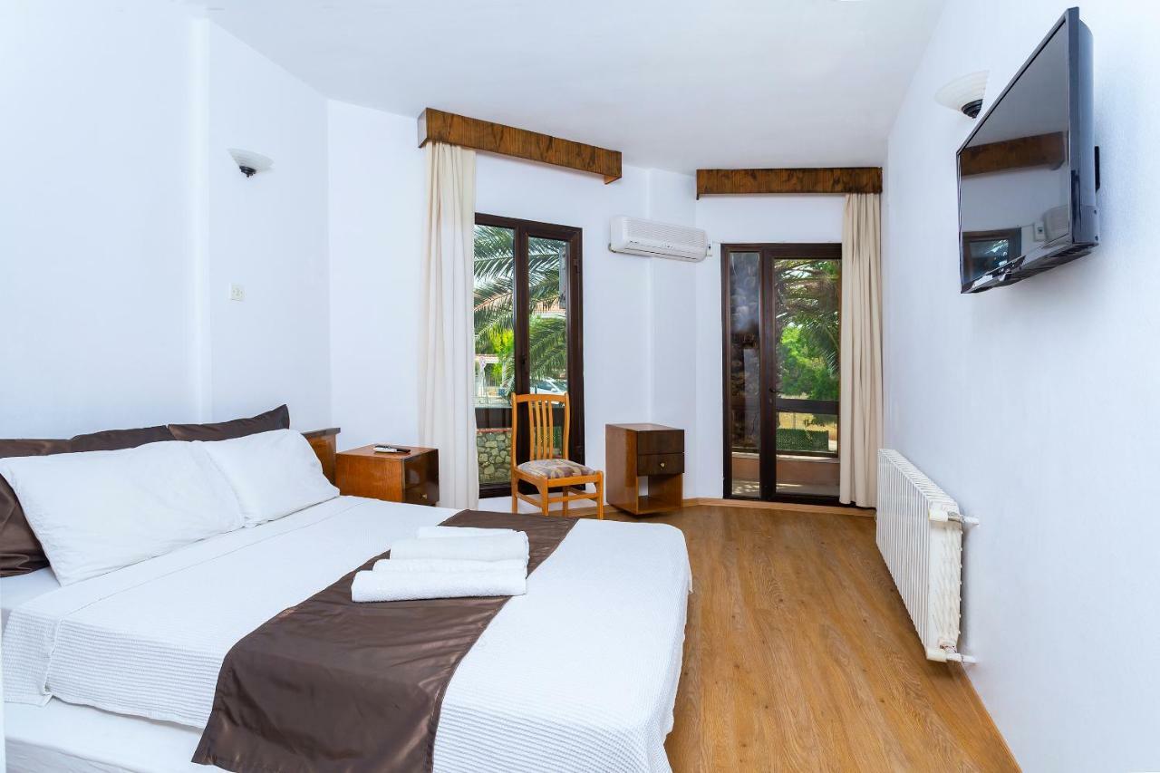 Kabasakal Otel Cesme Bagian luar foto