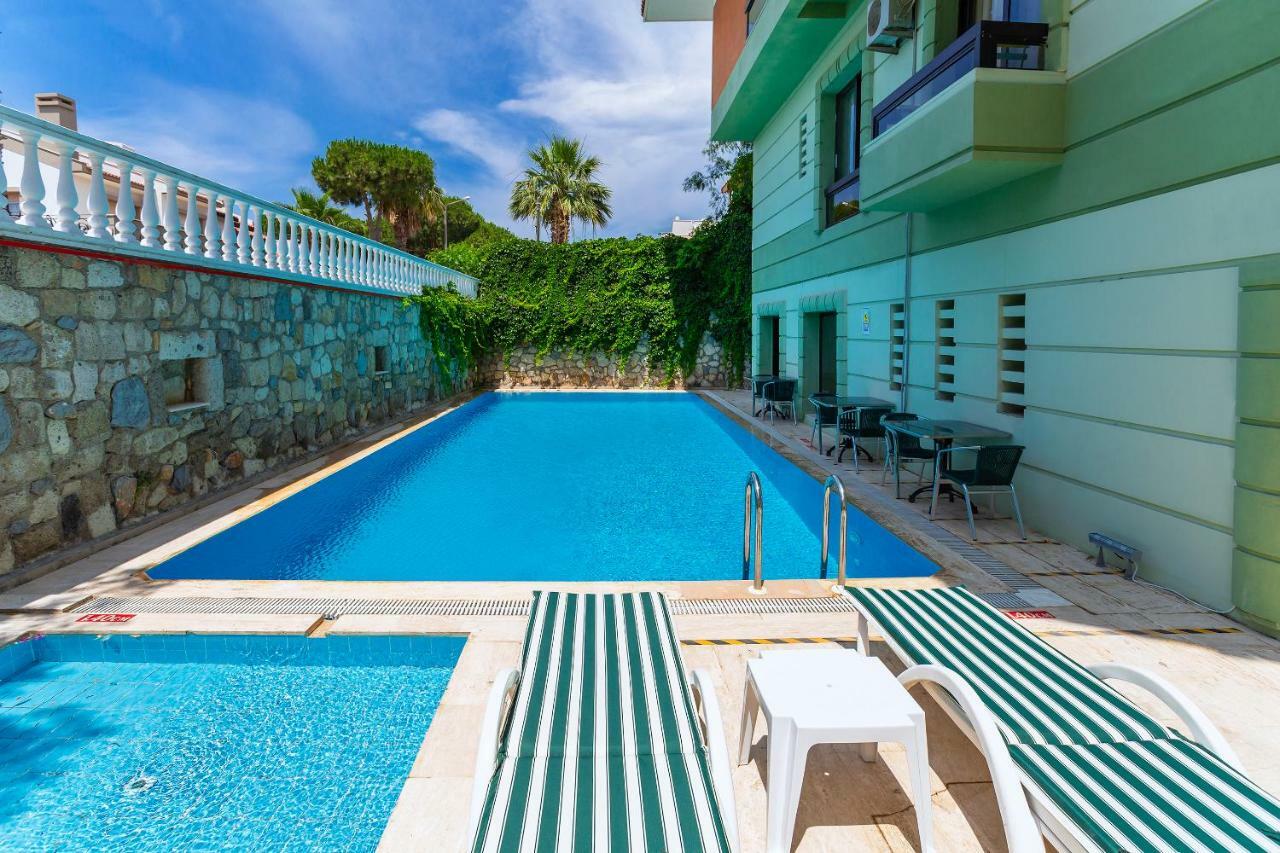 Kabasakal Otel Cesme Bagian luar foto